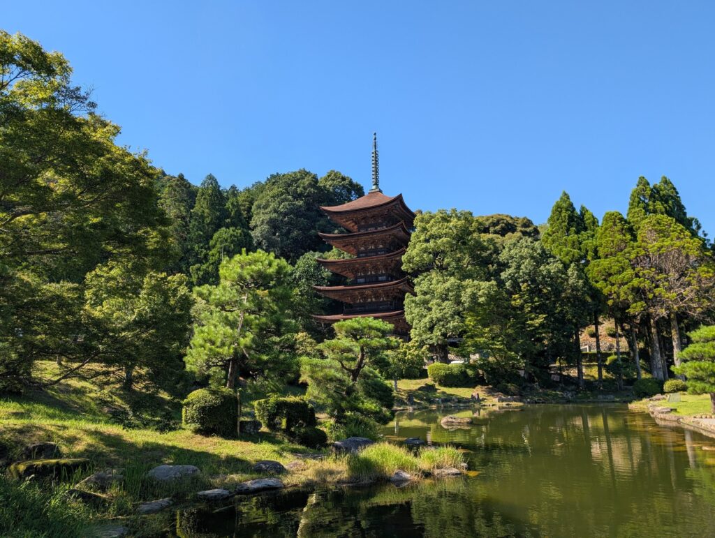 瑠璃光寺 五重塔